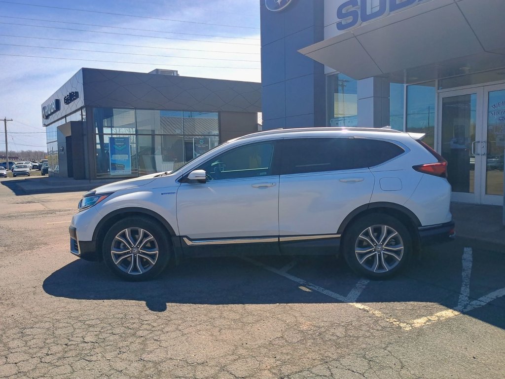 2022 Honda CR-V HYBRID TOURING in New Glasgow, Nova Scotia - 2 - w1024h768px