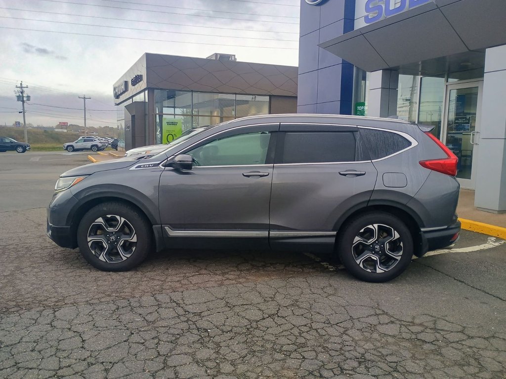 2017 Honda CR-V TOURING in New Glasgow, Nova Scotia - 2 - w1024h768px