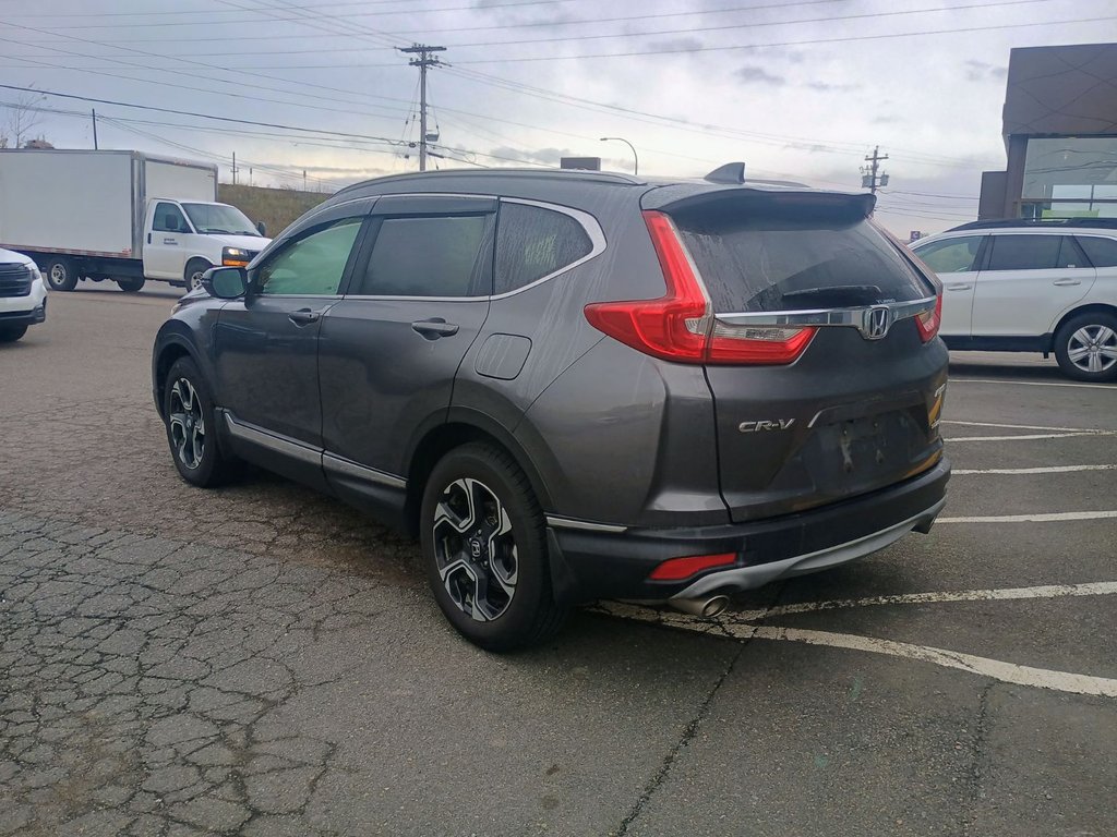 2017 Honda CR-V TOURING in New Glasgow, Nova Scotia - 3 - w1024h768px