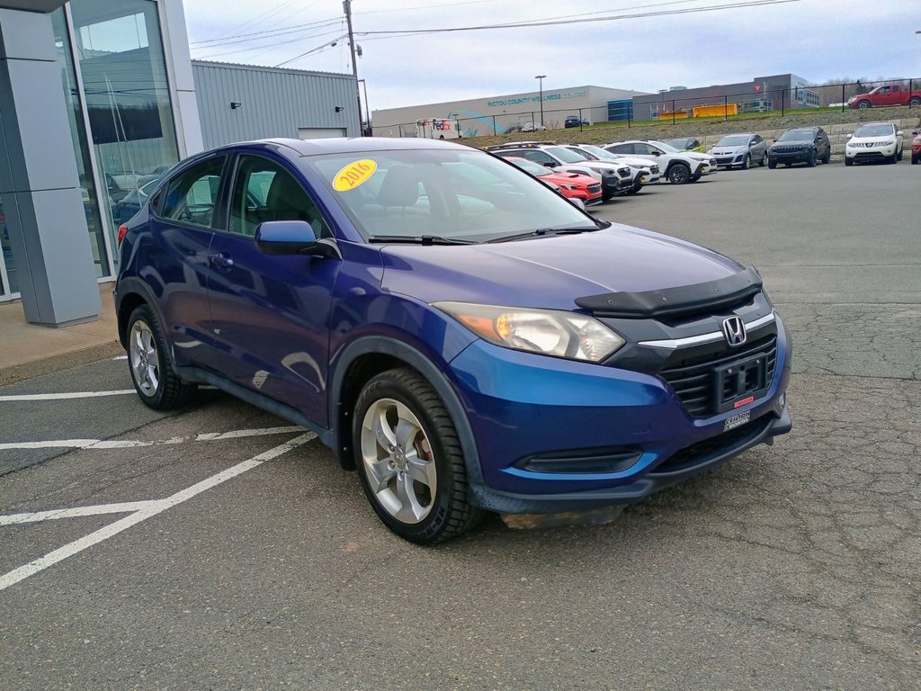 2016 Honda HR-V LX in New Glasgow, Nova Scotia - 7 - w1024h768px