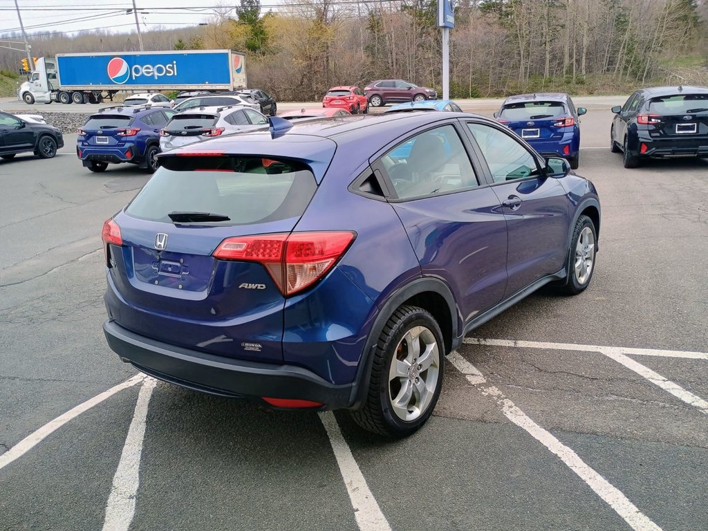 2016 Honda HR-V LX in New Glasgow, Nova Scotia - 5 - w1024h768px