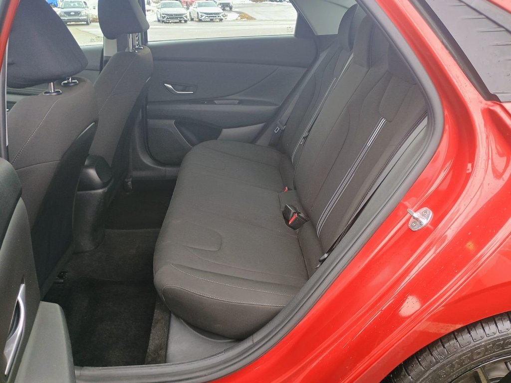 2021 Hyundai ELANTRA PREFERRED W/SUN & TECH PACKAGE in New Glasgow, Nova Scotia - 13 - w1024h768px