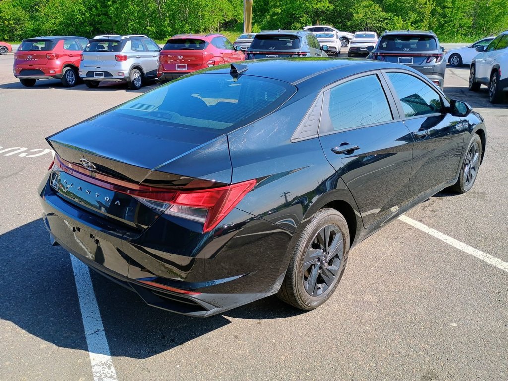 Hyundai Elantra PREFERRED 2022 à New Glasgow, Nouvelle-Écosse - 5 - w1024h768px