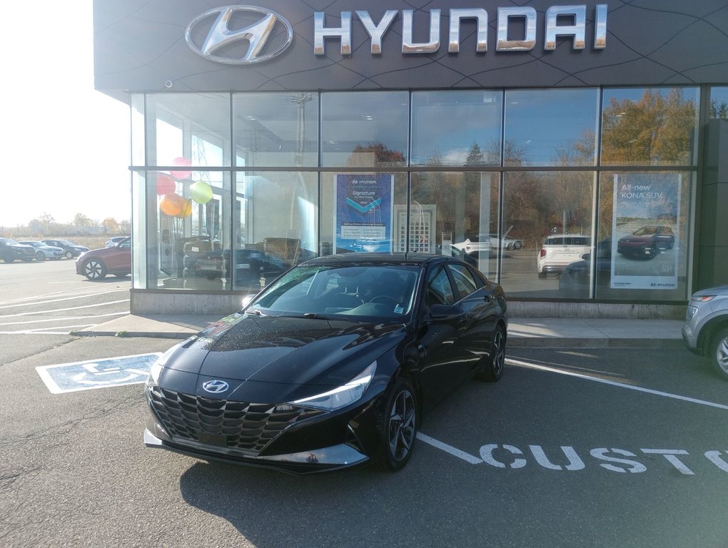 Elantra LUXURY 2023 à New Glasgow, Nouvelle-Écosse - 1 - w1024h768px