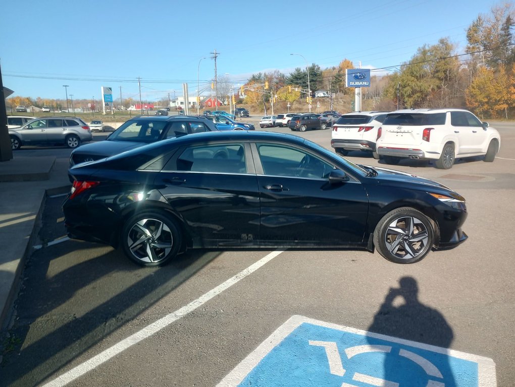 Elantra LUXURY 2023 à New Glasgow, Nouvelle-Écosse - 6 - w1024h768px