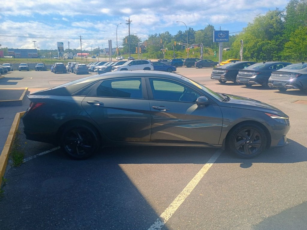 2023 Hyundai ELANTRA PREFERRED in New Glasgow, Nova Scotia - 6 - w1024h768px