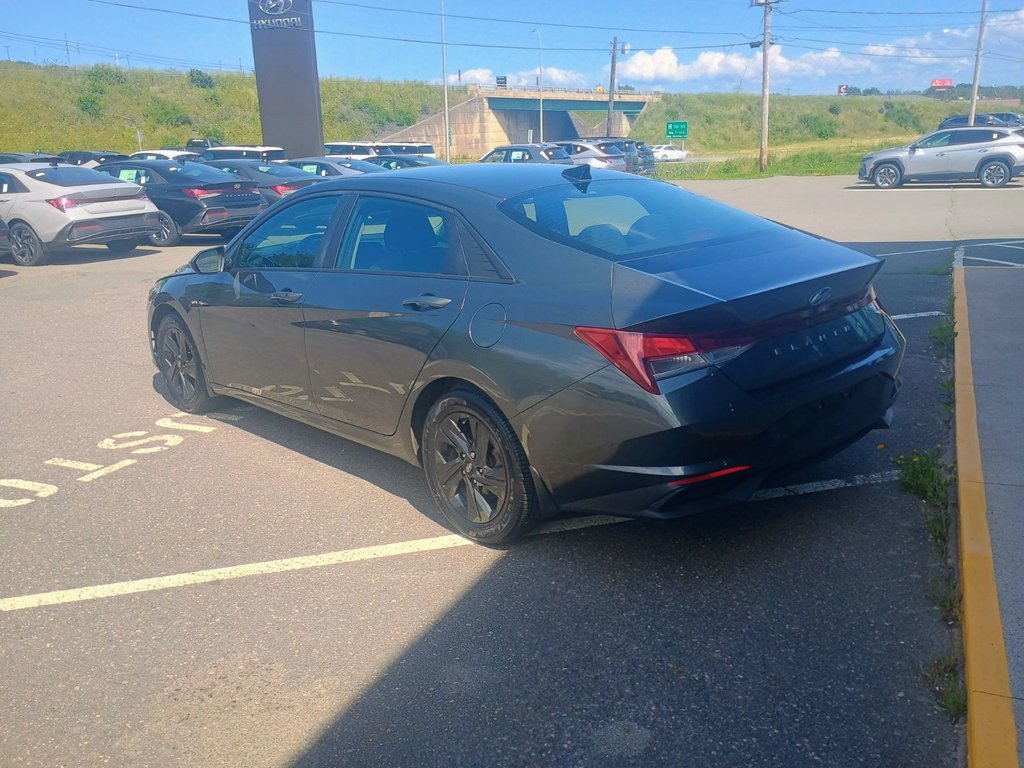 2023 Hyundai ELANTRA PREFERRED in New Glasgow, Nova Scotia - 3 - w1024h768px