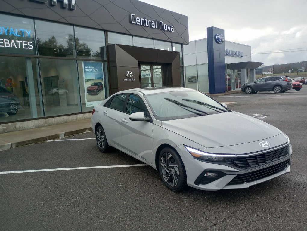 2024  Elantra PREFERRED in New Glasgow, Nova Scotia - 7 - w1024h768px