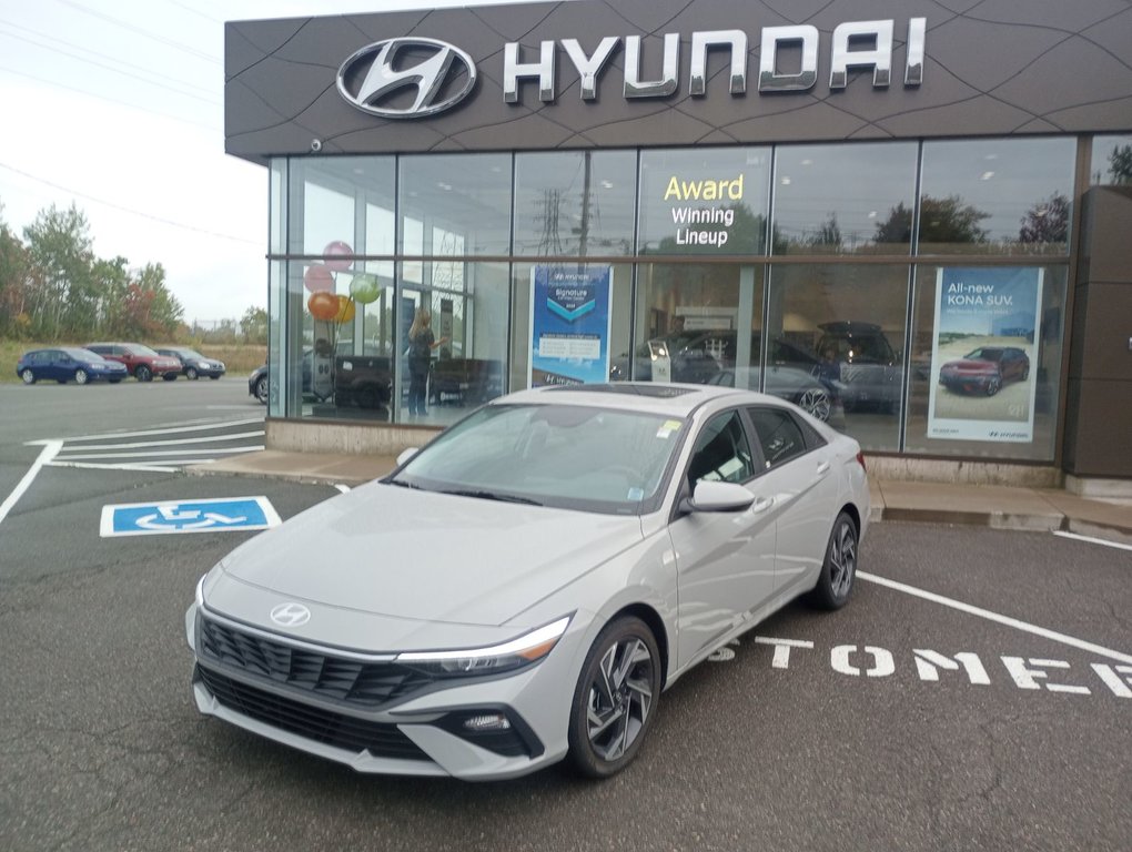 2024  Elantra PREFERRED in New Glasgow, Nova Scotia - 1 - w1024h768px