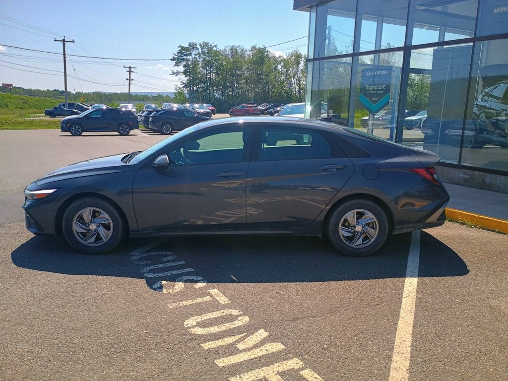 2024 Hyundai ELANTRA ESSENTIAL in New Glasgow, Nova Scotia - 2 - w1024h768px