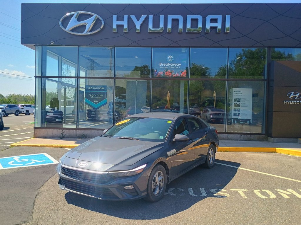 2024 Hyundai ELANTRA ESSENTIAL in New Glasgow, Nova Scotia - 1 - w1024h768px