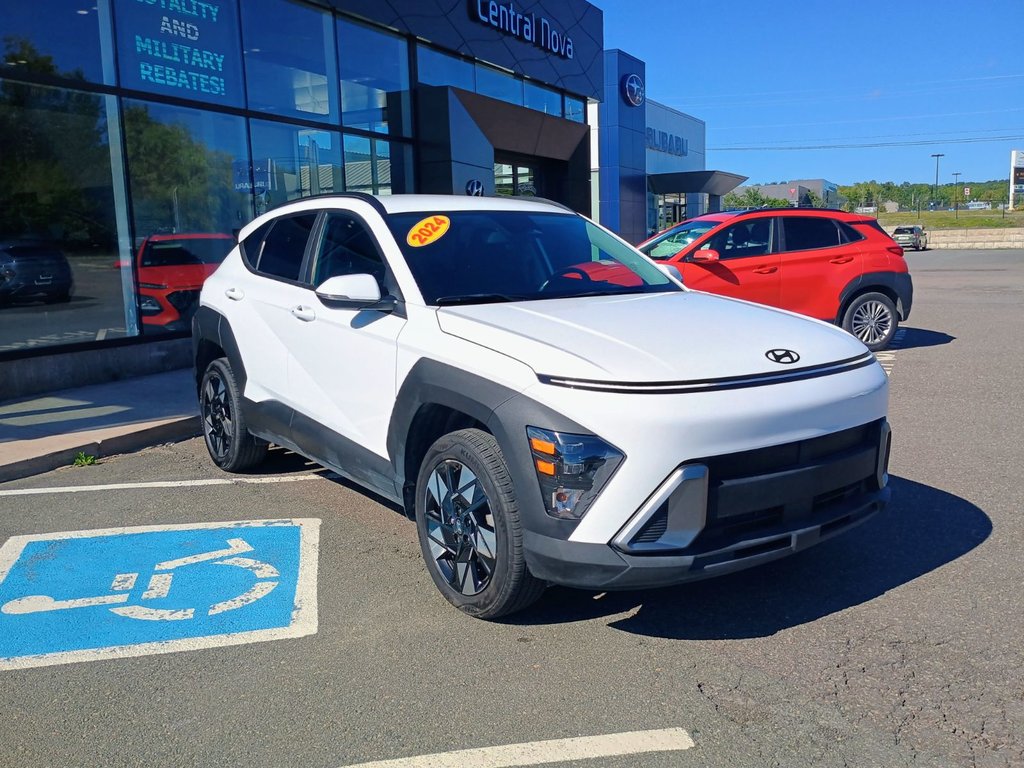 2024 Hyundai KONA PREFERRED in New Glasgow, Nova Scotia - 7 - w1024h768px