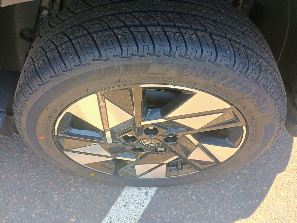 2024 Hyundai KONA PREFERRED in New Glasgow, Nova Scotia - 13 - w1024h768px