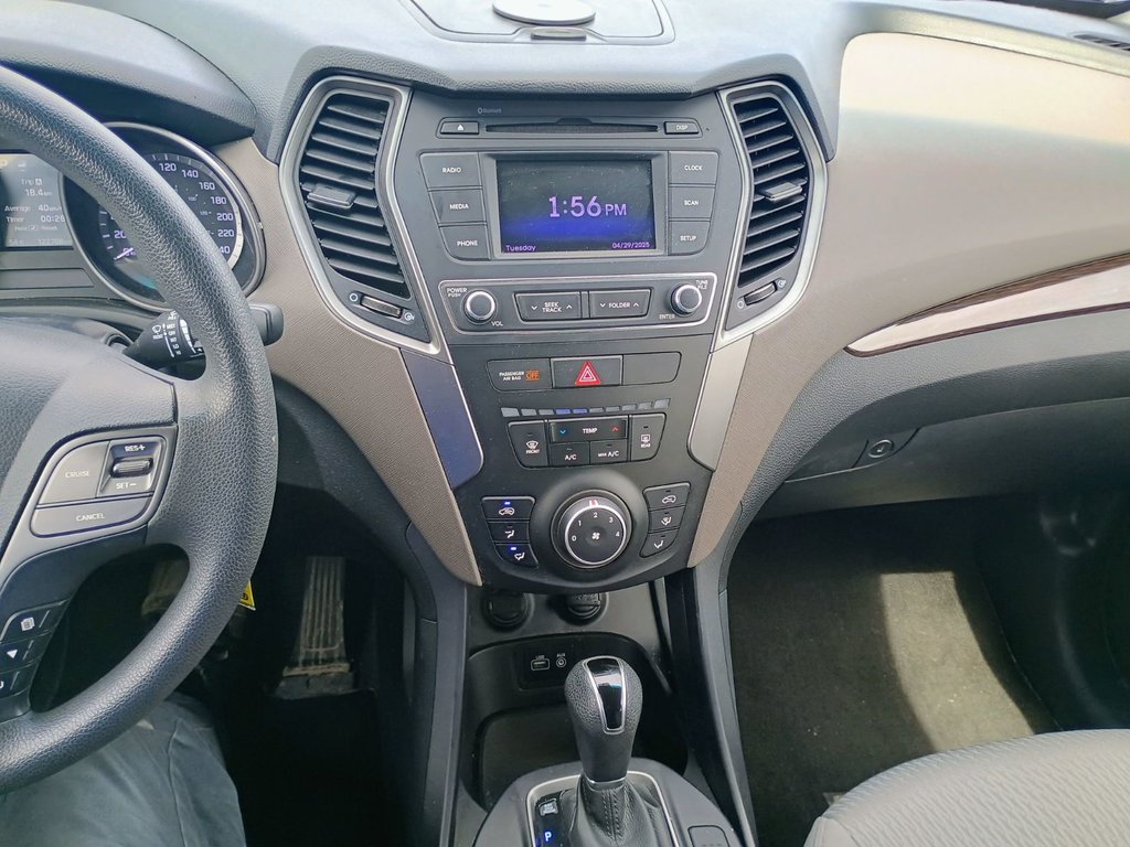 2018 Hyundai Santa Fe Sport BASE in New Glasgow, Nova Scotia - 11 - w1024h768px