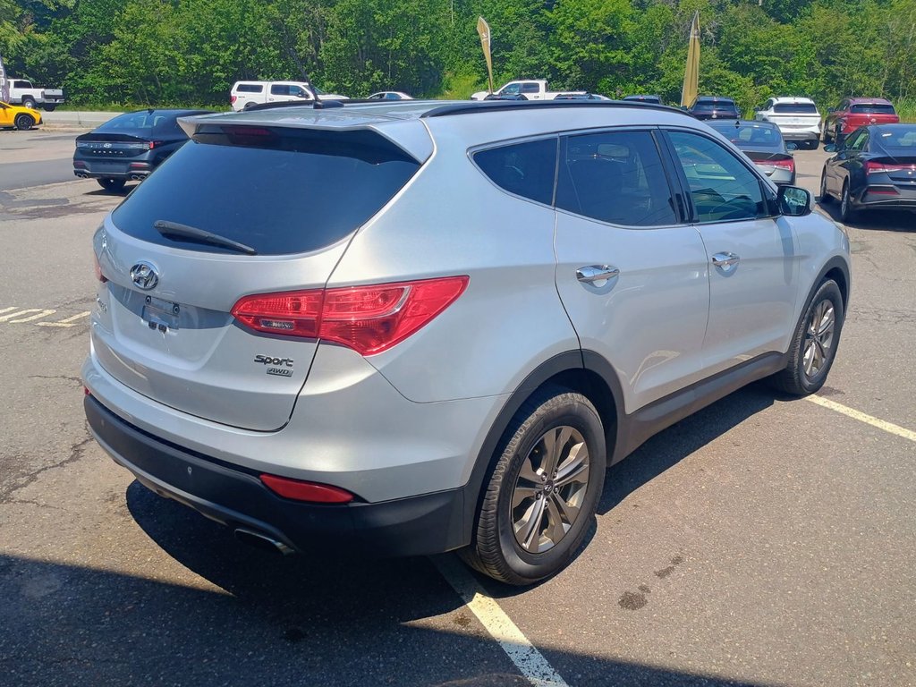 Hyundai SANTA FE BASE 2015 à New Glasgow, Nouvelle-Écosse - 5 - w1024h768px