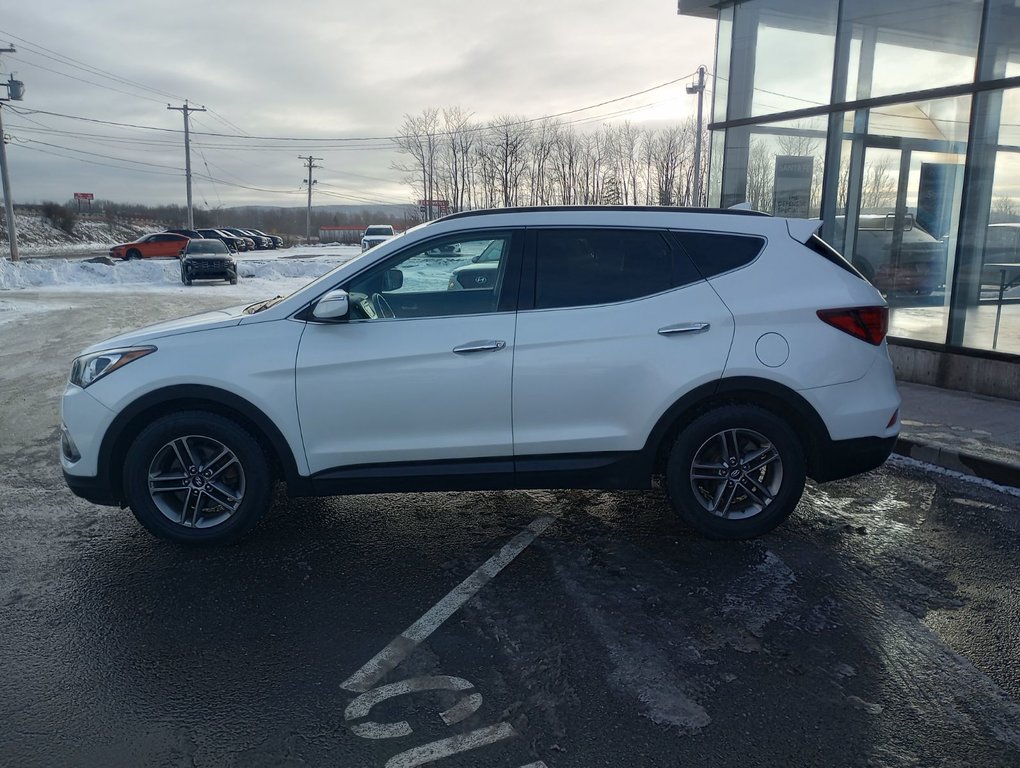 2017 Hyundai Santa Fe BASE in New Glasgow, Nova Scotia - 2 - w1024h768px