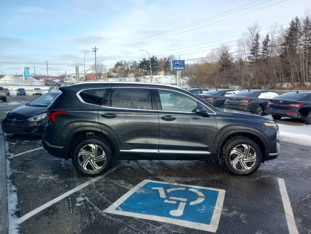 2023 Hyundai Santa Fe PREFERRED in New Glasgow, Nova Scotia - 6 - w1024h768px