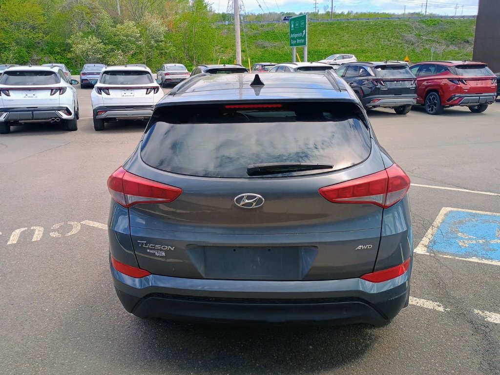 2016 Hyundai TUCSON LUXURY in New Glasgow, Nova Scotia - 4 - w1024h768px