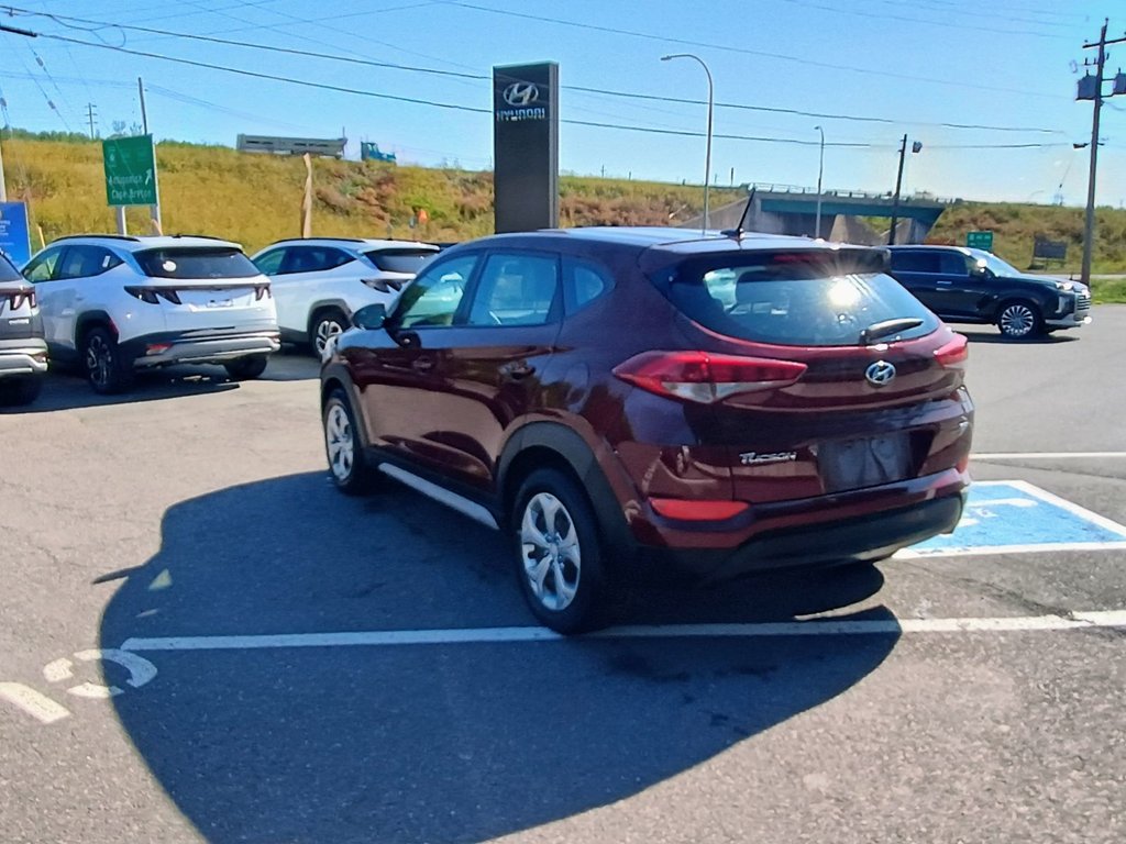 Hyundai Tucson BASE 2017 à New Glasgow, Nouvelle-Écosse - 3 - w1024h768px