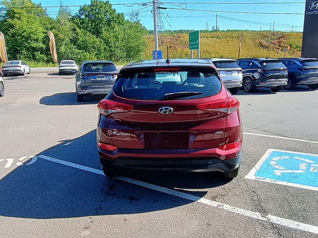 Hyundai Tucson BASE 2017 à New Glasgow, Nouvelle-Écosse - 4 - w1024h768px