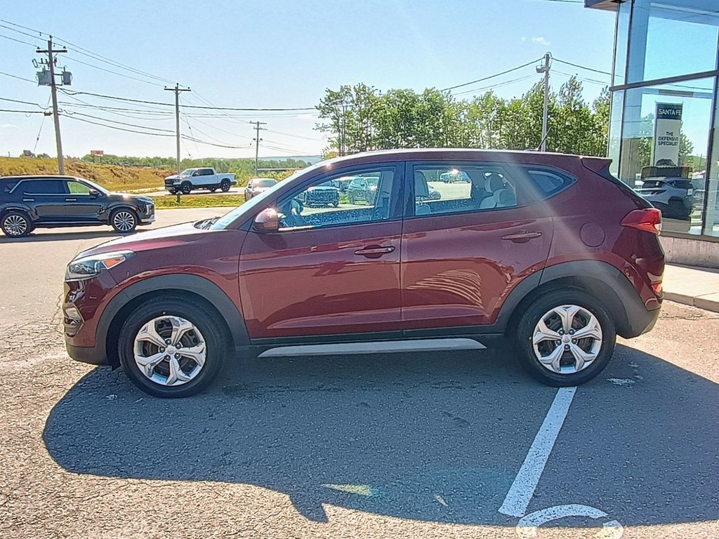 Hyundai Tucson BASE 2017 à New Glasgow, Nouvelle-Écosse - 2 - w1024h768px