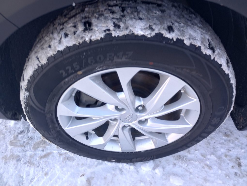 2019 Hyundai Tucson BASE in New Glasgow, Nova Scotia - 13 - w1024h768px