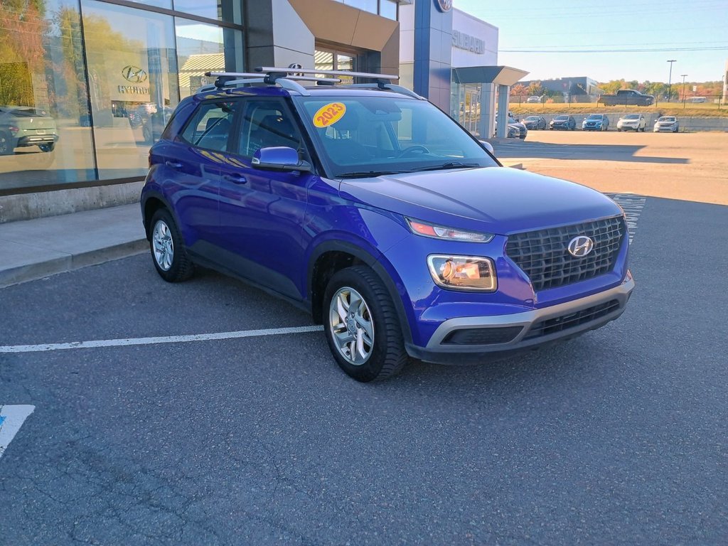 2023 Hyundai VENUE PREFERRED in New Glasgow, Nova Scotia - 7 - w1024h768px
