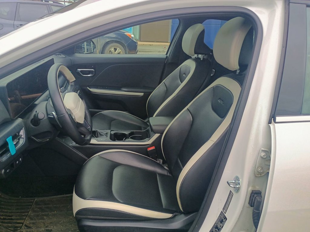 2025 Kia K4 GT-LINE TURBO in New Glasgow, Nova Scotia - 12 - w1024h768px