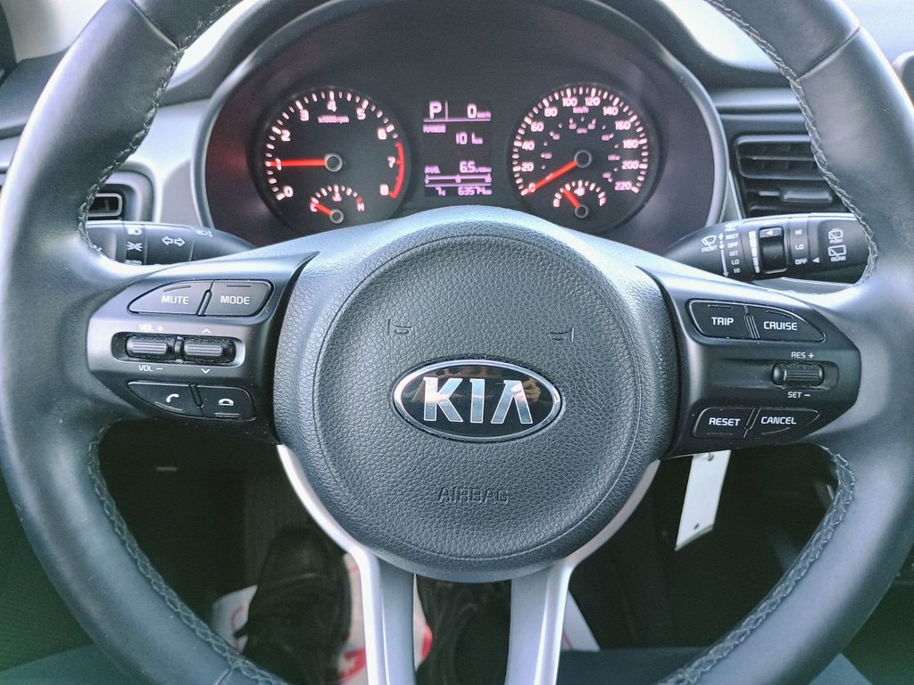 2018 Kia RIO 5-DOOR LX+ in New Glasgow, Nova Scotia - 11 - w1024h768px