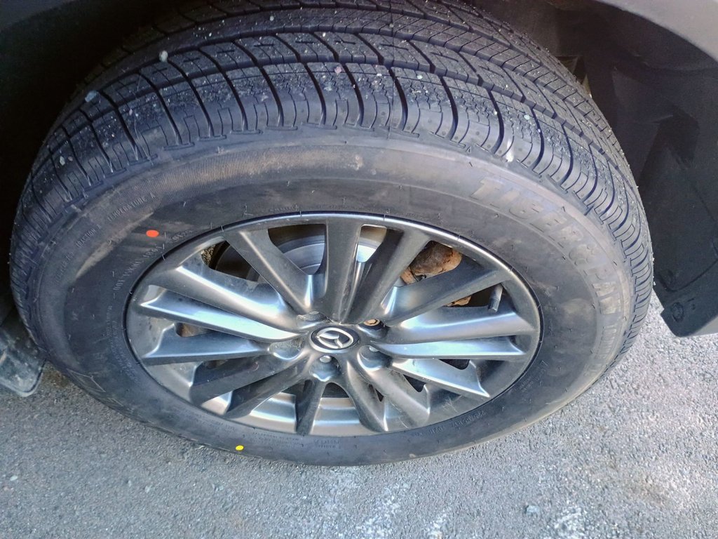 2021 Mazda CX-5 GS in New Glasgow, Nova Scotia - 13 - w1024h768px