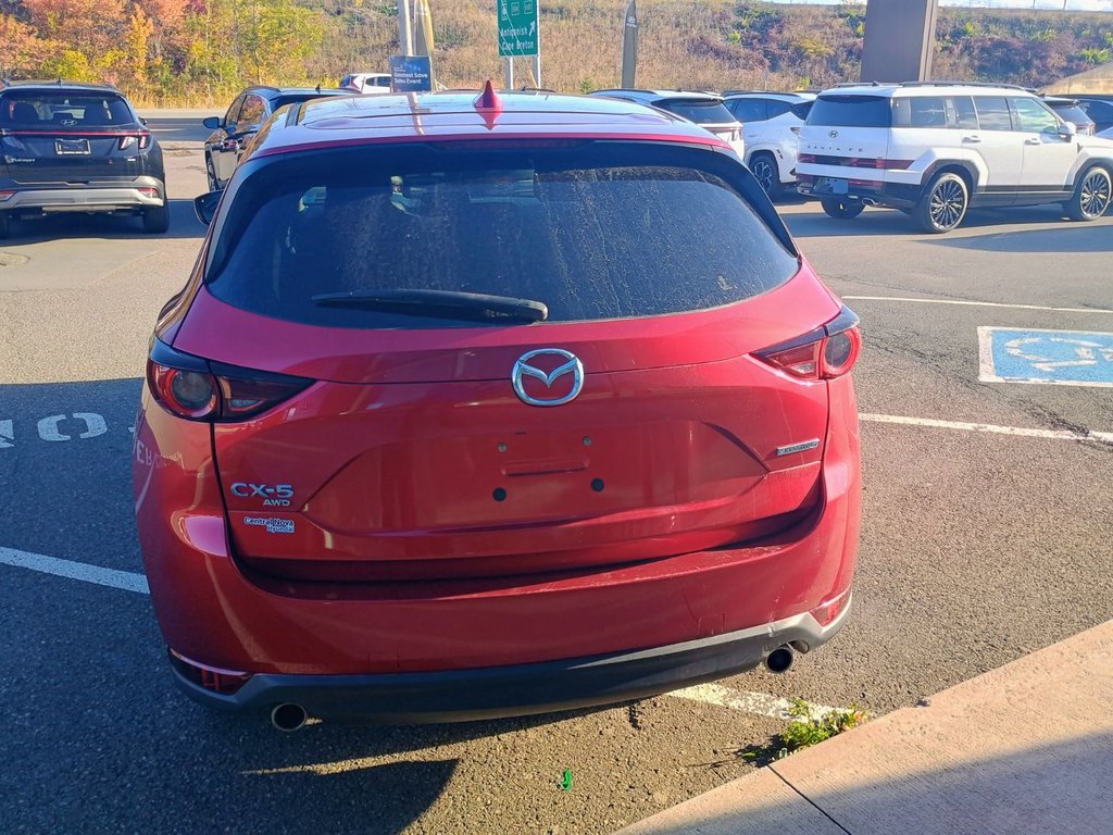 2021 Mazda CX-5 GS in New Glasgow, Nova Scotia - 4 - w1024h768px