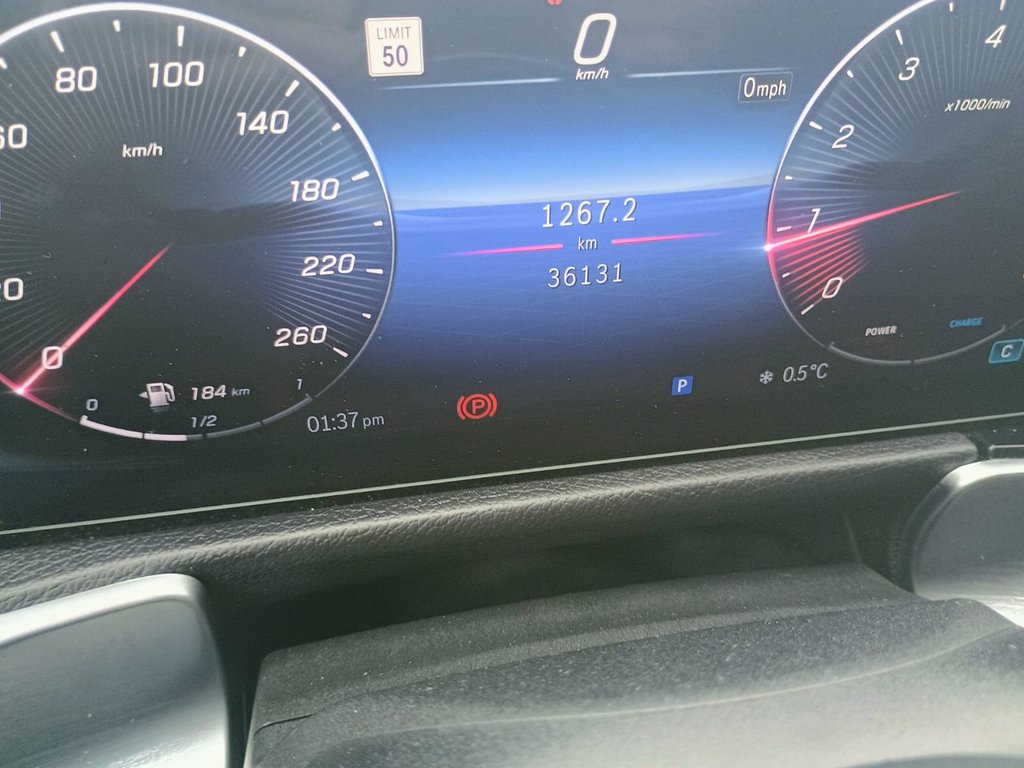 2024 Mercedes-Benz GLB 250 in New Glasgow, Nova Scotia - 9 - w1024h768px