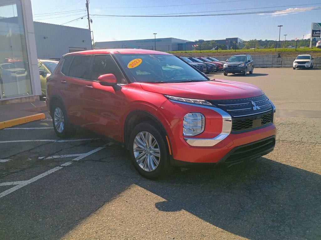 2022 Mitsubishi OUTLANDER ES in New Glasgow, Nova Scotia - 7 - w1024h768px