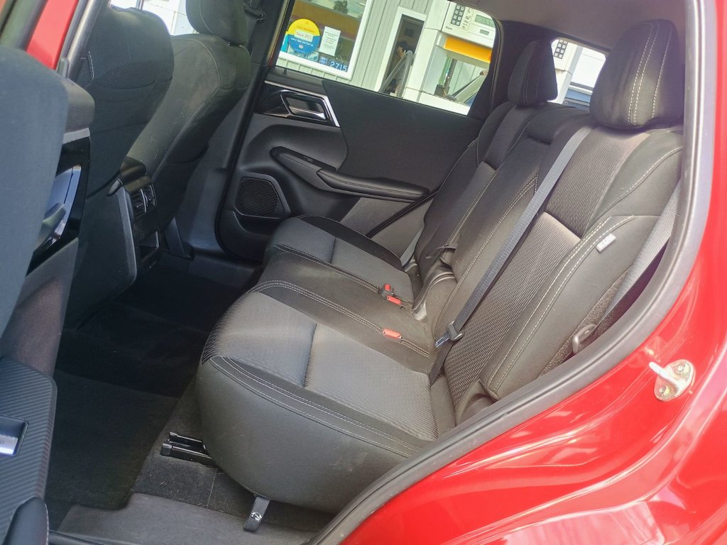 2022 Mitsubishi OUTLANDER ES in New Glasgow, Nova Scotia - 14 - w1024h768px