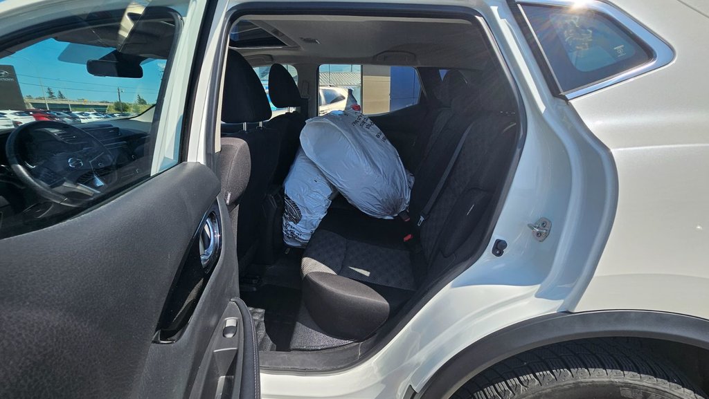 2021 Nissan Qashqai S in New Glasgow, Nova Scotia - 14 - w1024h768px
