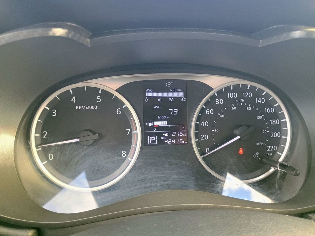 2022 Nissan VERSA S in New Glasgow, Nova Scotia - 9 - w1024h768px