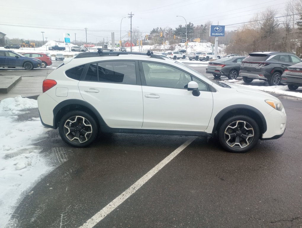 2015 Subaru XV Crosstrek TOURING MANUAL in New Glasgow, Nova Scotia - 6 - w1024h768px