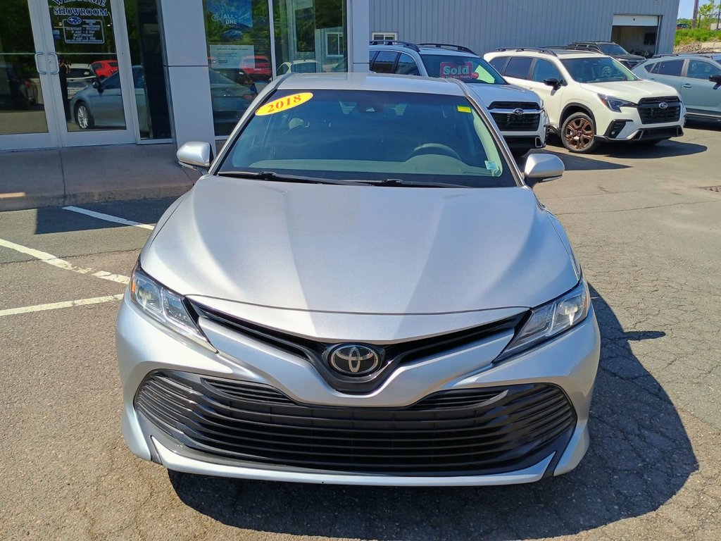 Toyota Camry LE 2018 à New Glasgow, Nouvelle-Écosse - 8 - w1024h768px