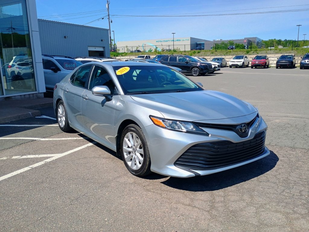 Toyota Camry LE 2018 à New Glasgow, Nouvelle-Écosse - 7 - w1024h768px