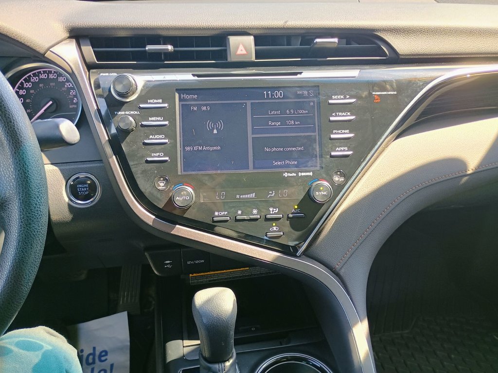 Toyota Camry LE 2018 à New Glasgow, Nouvelle-Écosse - 11 - w1024h768px