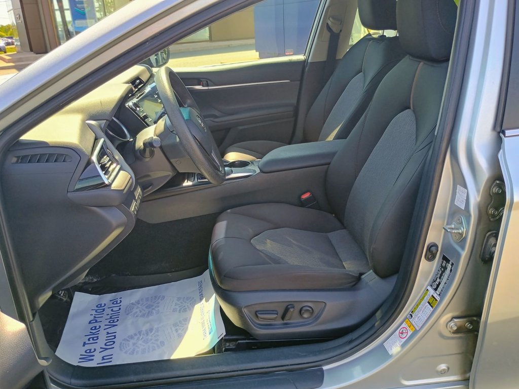 Toyota Camry LE 2018 à New Glasgow, Nouvelle-Écosse - 12 - w1024h768px