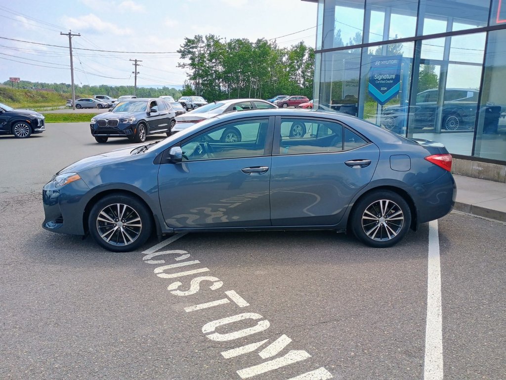 2018 Toyota Corolla LE in New Glasgow, Nova Scotia - 2 - w1024h768px