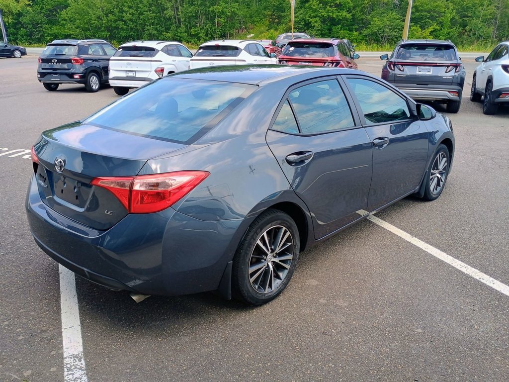 2018 Toyota Corolla LE in New Glasgow, Nova Scotia - 5 - w1024h768px