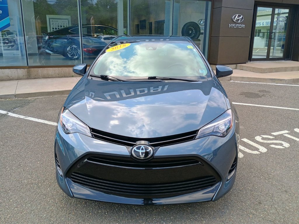 2018 Toyota Corolla LE in New Glasgow, Nova Scotia - 8 - w1024h768px