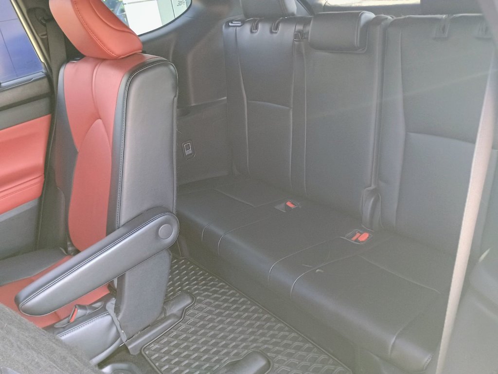 2022 Toyota Highlander XSE in New Glasgow, Nova Scotia - 14 - w1024h768px