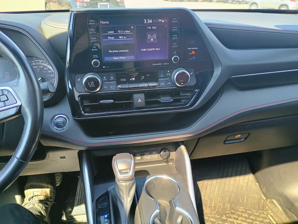 2022 Toyota Highlander XSE in New Glasgow, Nova Scotia - 10 - w1024h768px