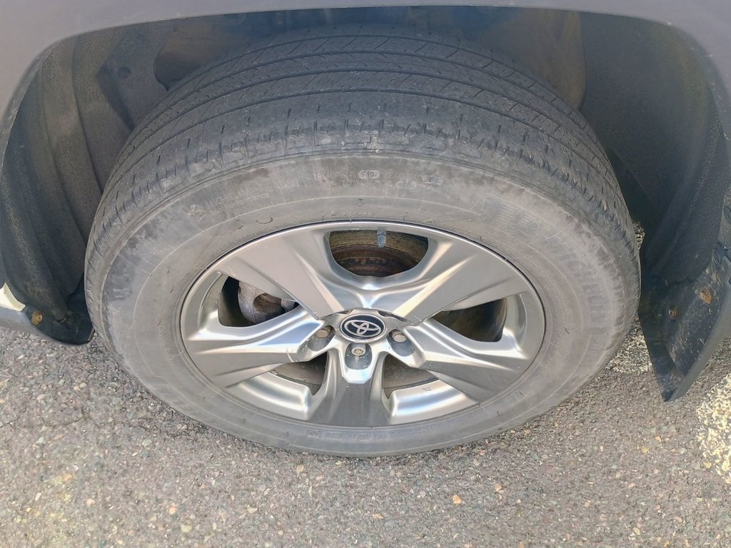 2023 Toyota RAV4 HYBRID XLE in New Glasgow, Nova Scotia - 14 - w1024h768px