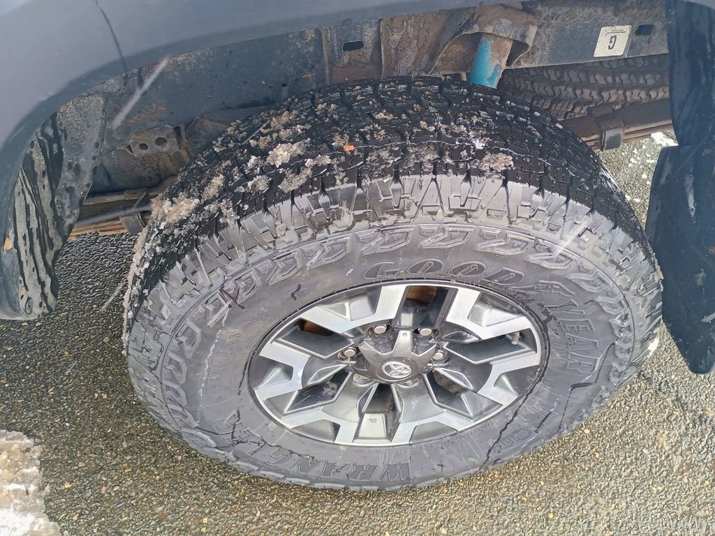 Toyota TACOMA BASE 2021 à New Glasgow, Nouvelle-Écosse - 14 - w1024h768px