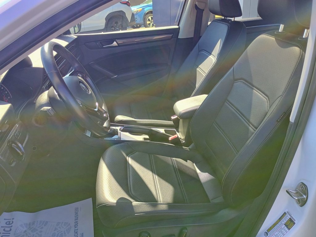 Volkswagen Passat HIGHLINE 2020 à New Glasgow, Nouvelle-Écosse - 12 - w1024h768px