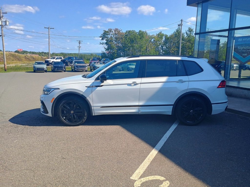 Volkswagen Tiguan COMFORTLINE R-LINE BLACK EDITION 2022 à New Glasgow, Nouvelle-Écosse - 2 - w1024h768px
